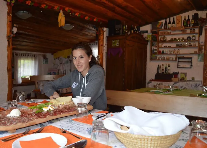 בית חווה Jelenov Breg Pod Matajurem קובאריד